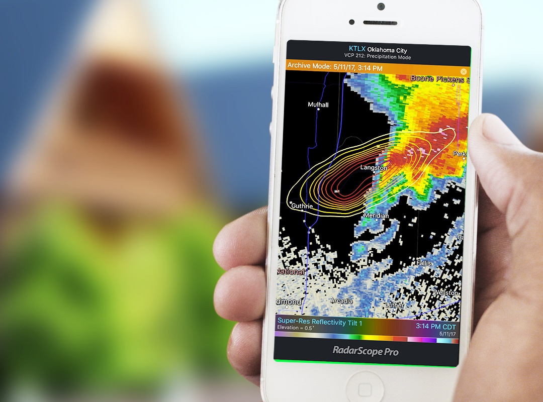 https://cdn2.hubspot.net/hubfs/604407/images/radarscope-roofer-2.jpg